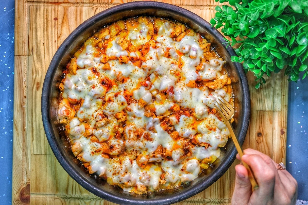 Kiremitte Sebzeli Tavuk